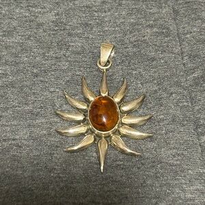 925 Sterling Silver Amber Sun Ray Pendant